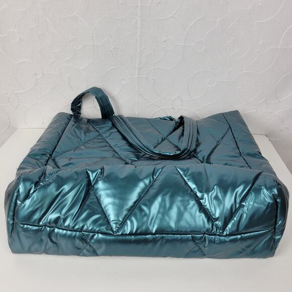 Victorias Secret Womens Tote Bag Large Green Metallic Quilted Puffer 14" NEW - Picture 7 of 16